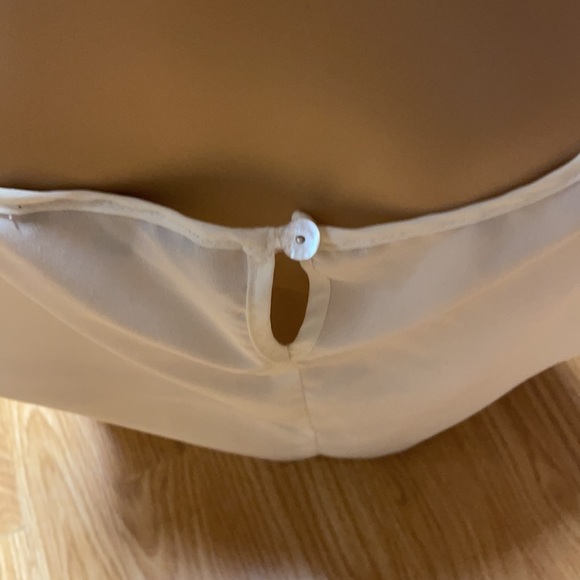 Daniel Rainn  Size M Cream color Cap sleeves - Picture 5 of 8